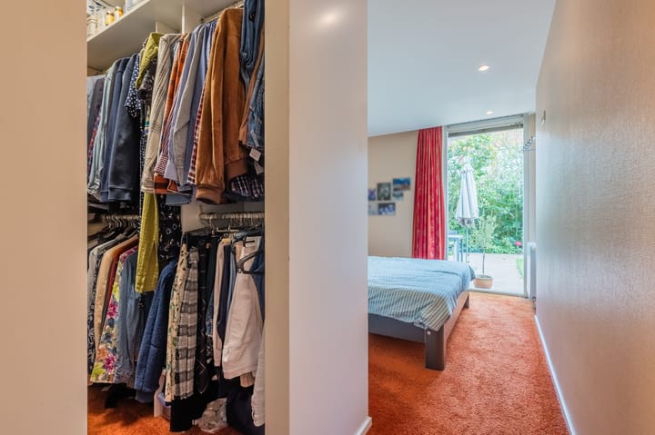 Foto 19 van Jhr.Mr.Dr. H.A. van Karnebeeklaan 42