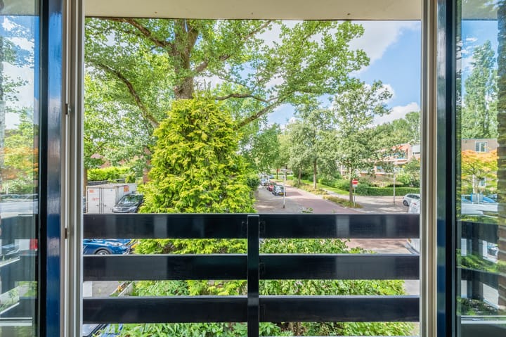 Foto 26 van Jhr.Mr.Dr. H.A. van Karnebeeklaan 42