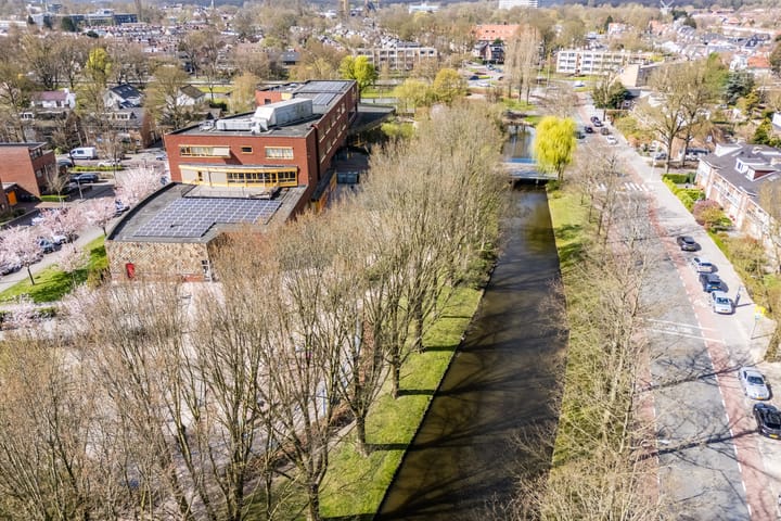 Foto 48 van Jhr.Mr.Dr. H.A. van Karnebeeklaan 42