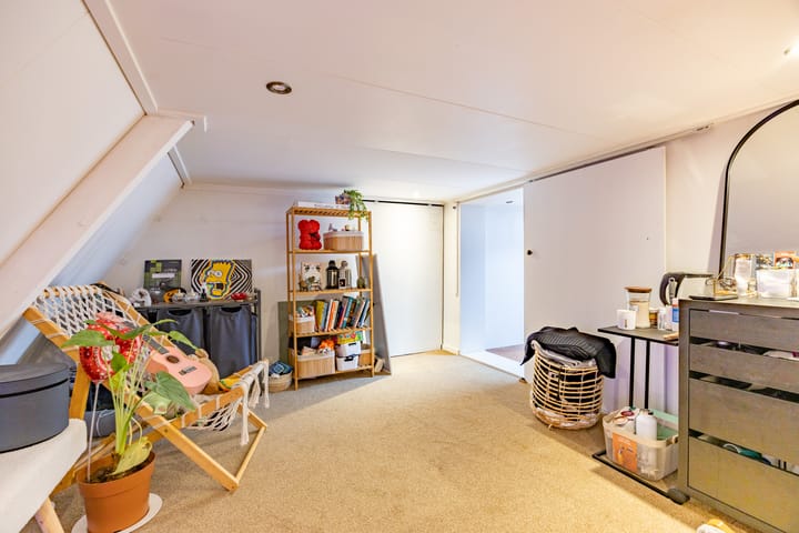 Foto 35 van van Vredenburchweg 4