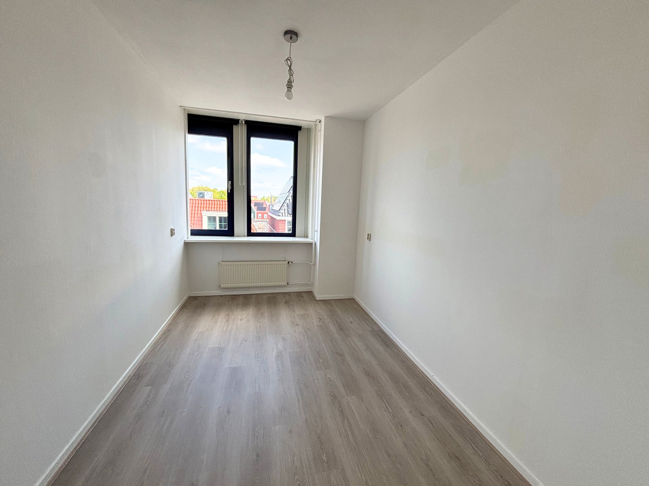 Photo 9 of Oostzijde 187