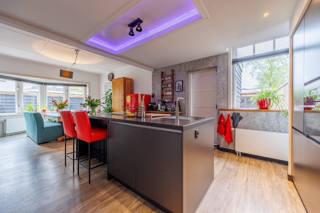 Foto 16 van Molenstraat 68