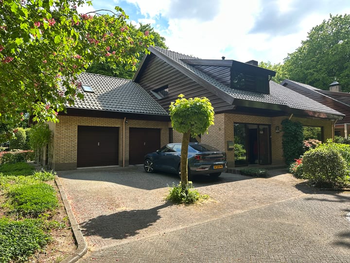 Foto 1 van Bernadottelaan 9