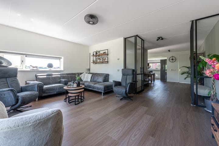 Foto 3 van Gentiaan 39