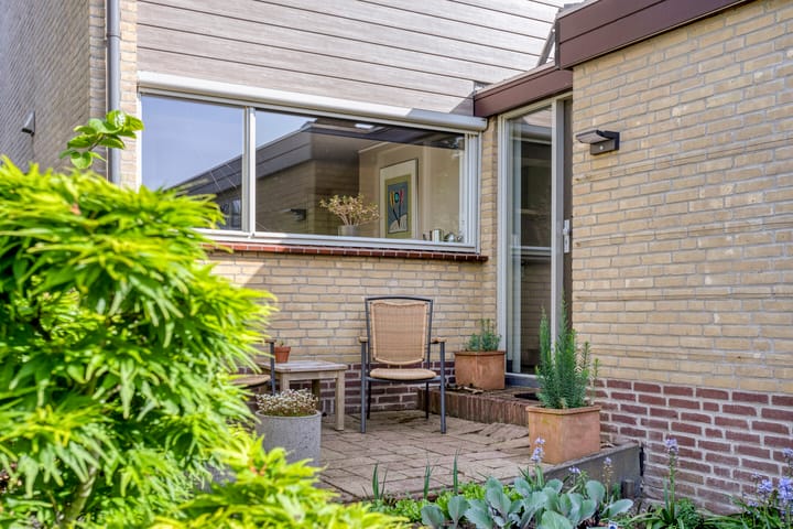 Foto 7 van van Assendelftstraat 9