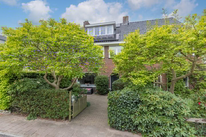 Foto 1 van Heemskerklaan 46