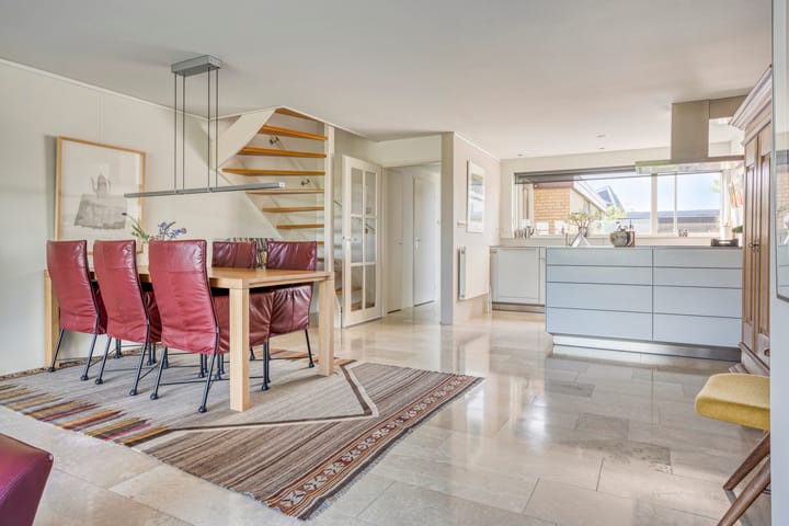 Foto 25 van van Assendelftstraat 9