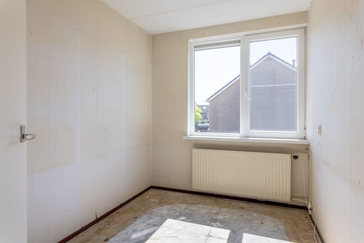 Foto 28 van Korenbloemstraat 35