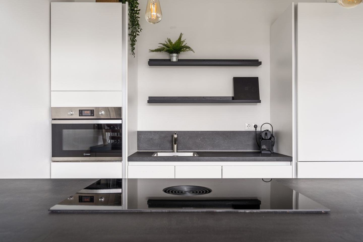 Photo 14 of Frieslandstraat 147