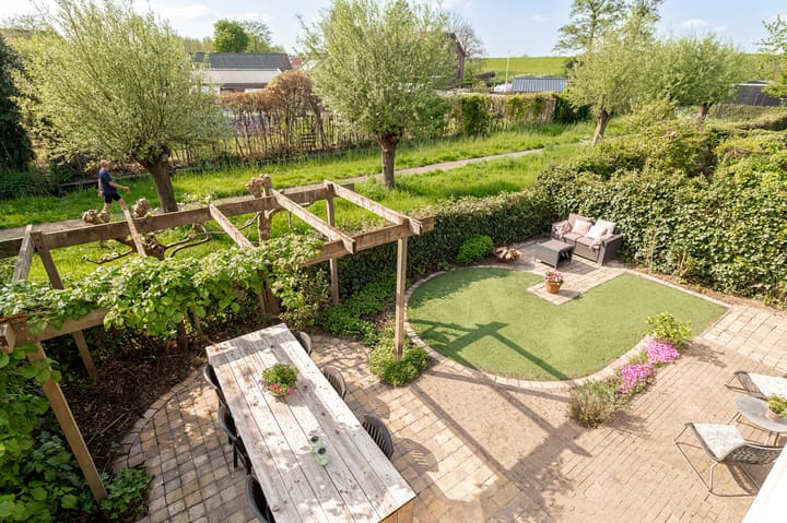 Foto 24 van Buizerdstraat 8