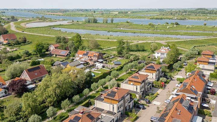 Foto 42 van Buizerdstraat 8