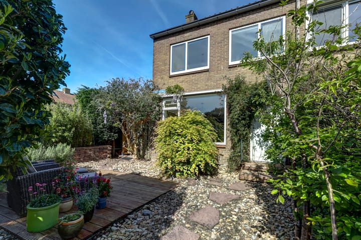 Foto 4 van Prins Bernhardstraat 2