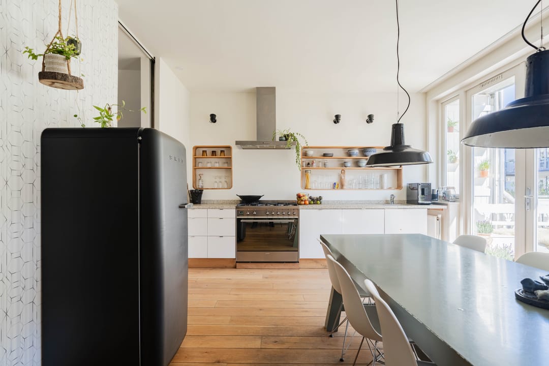 Photo 8 of Orteliusstraat 46-1