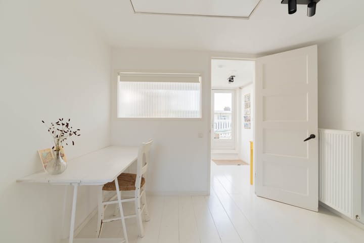 Foto 41 van Orteliusstraat 46-1