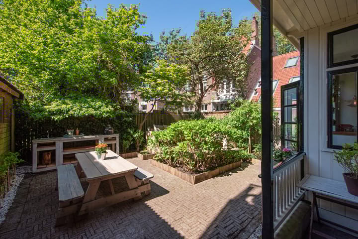 Foto 21 van Cornelis Trompstraat 69