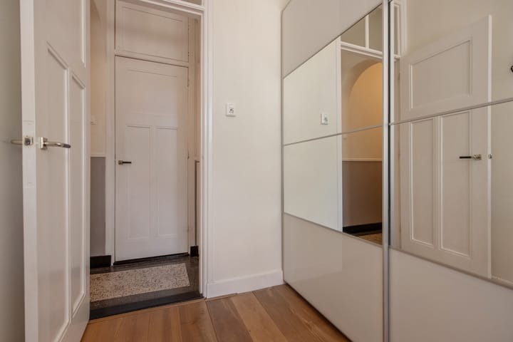 Foto 38 van Cornelis Trompstraat 69