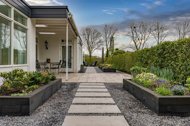 Foto 36 van Simon Vestdijkstraat 1