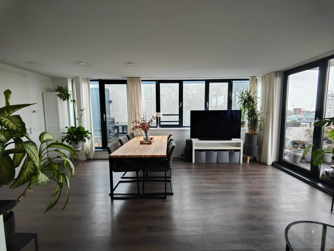 Photo 7 of Jansbuitensingel 20-63