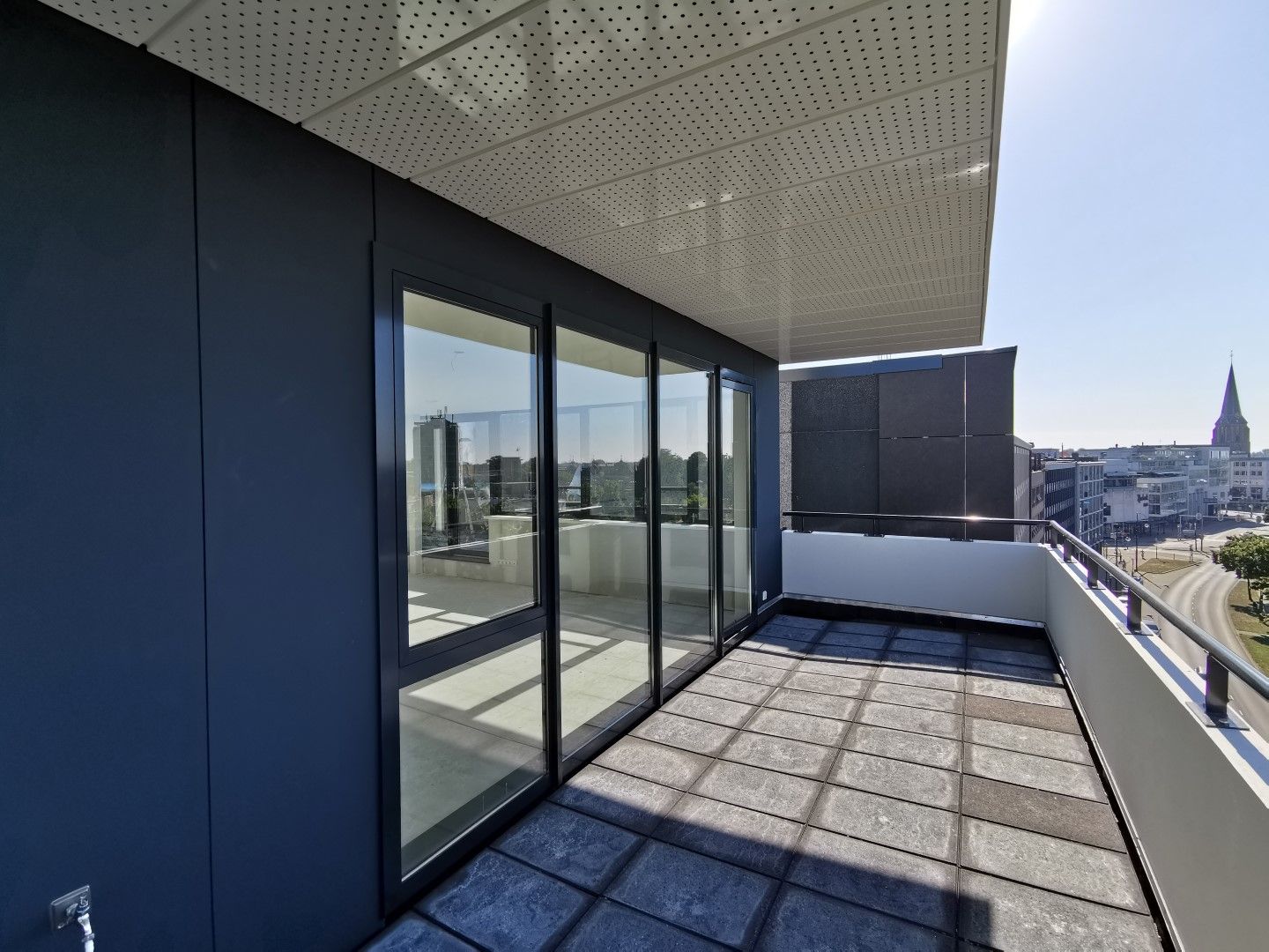 Photo 14 of Jansbuitensingel 20-63