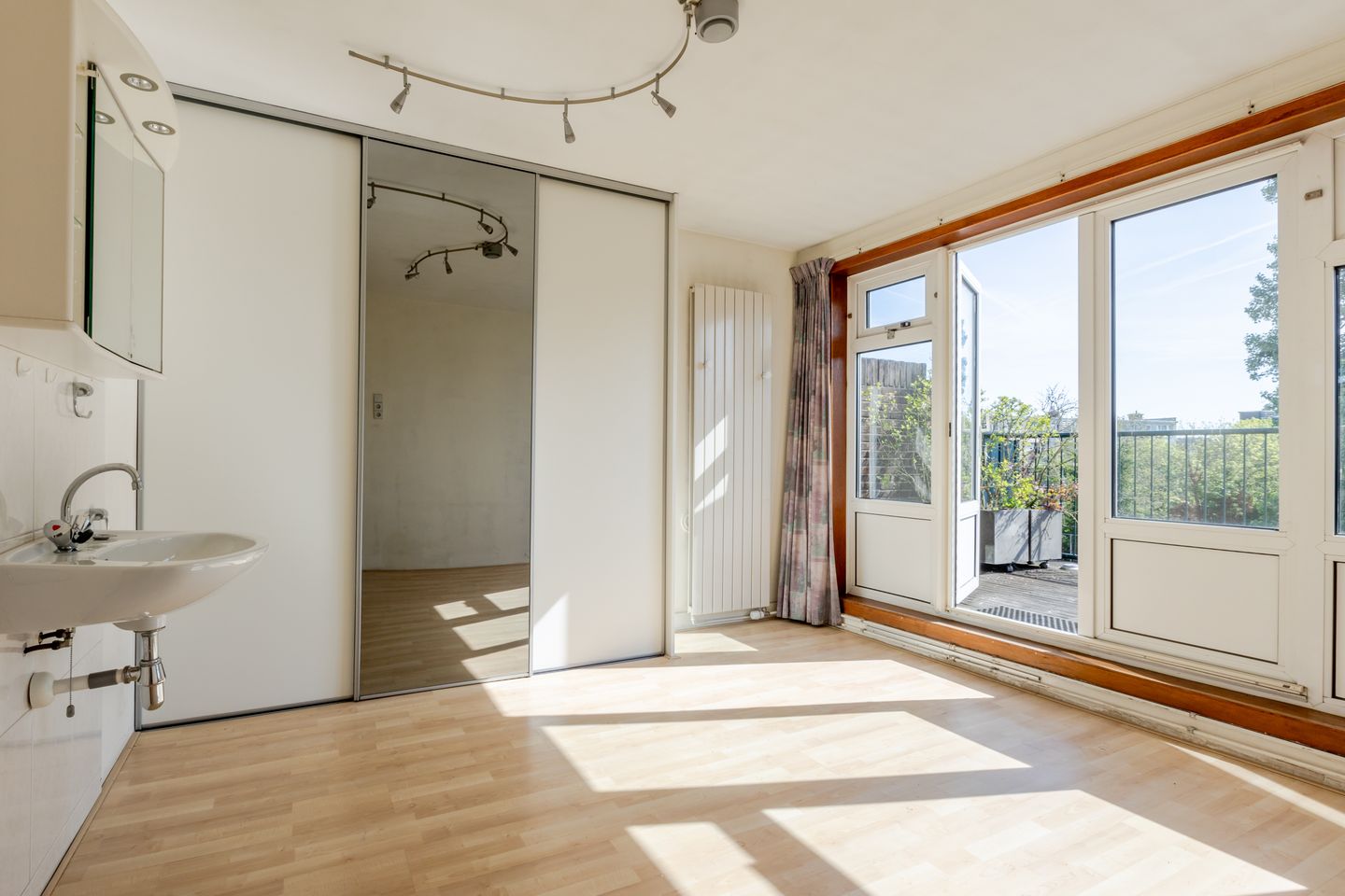 Foto 29 van Schepenstraat 28-C