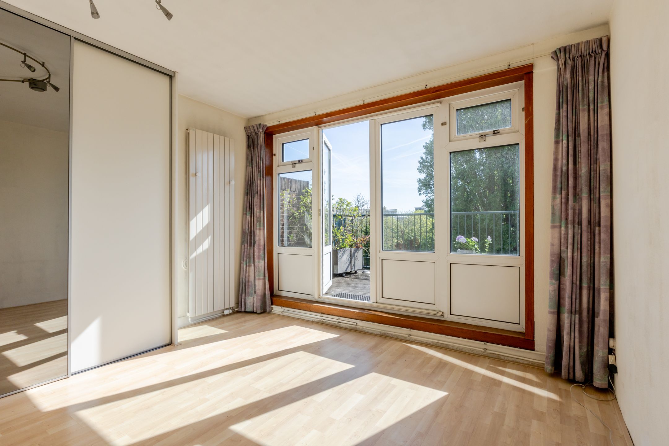 Foto 30 van Schepenstraat 28-C