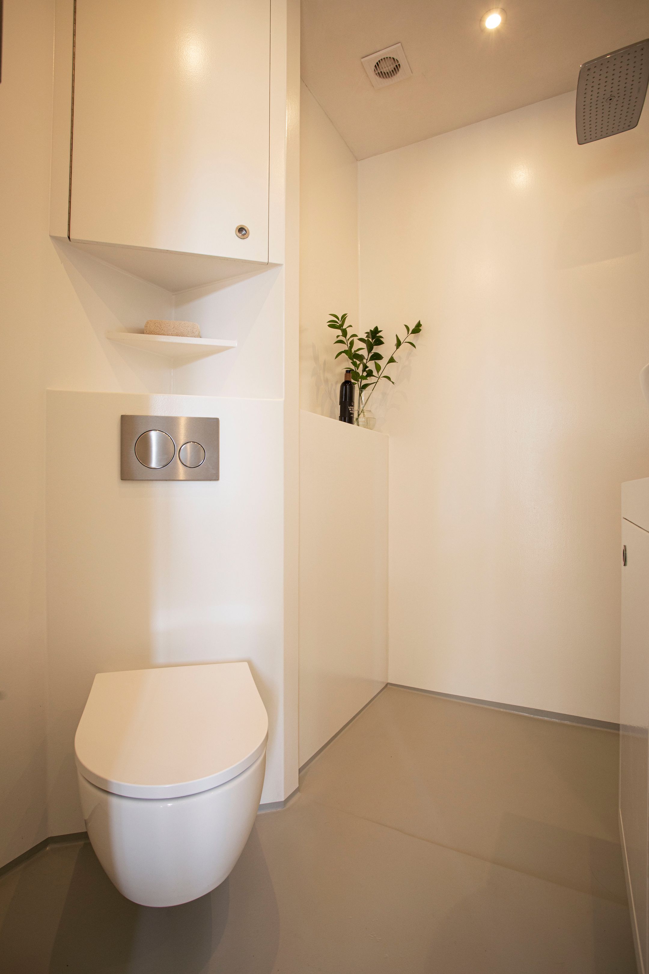 Foto 24 van Kanaalstraat 131-3