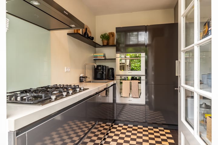 Foto 18 van Piet Avontuurstraat 61