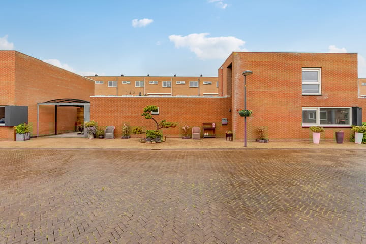 Photo 2 of Eendragt 7