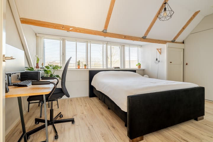 Foto 40 van Piet Avontuurstraat 61