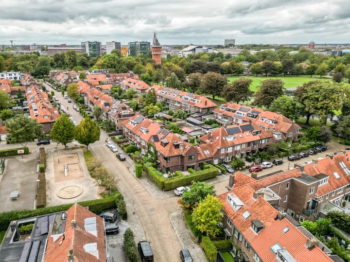 Foto 47 van Piet Avontuurstraat 61