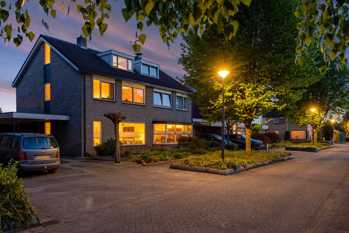 Foto 7 van Kalanderstraat 8