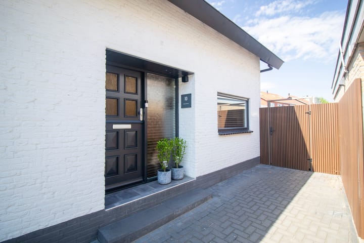 Foto 2 van Raadhuislaan 10