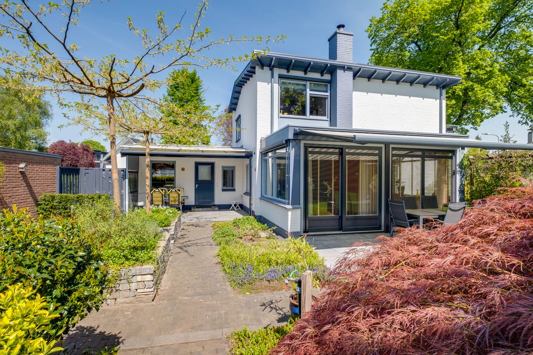 Foto 2 van van Lutterveltplein 10