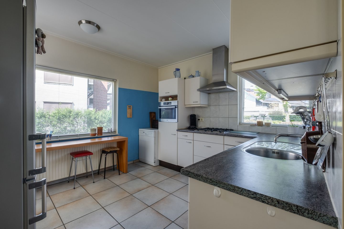 Foto 10 van van Lutterveltplein 10