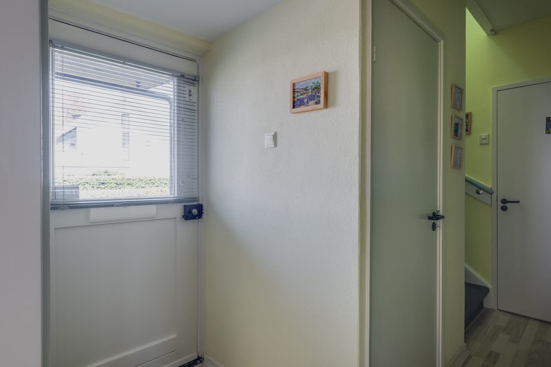 Foto 13 van van Lutterveltplein 10