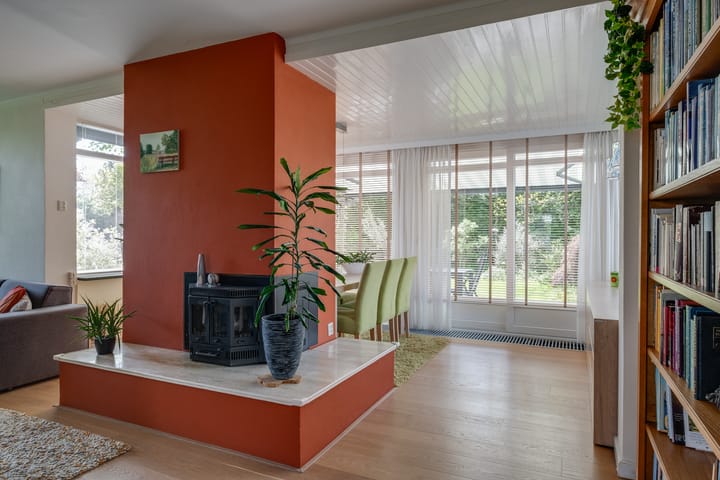 Foto 7 van van Lutterveltplein 10