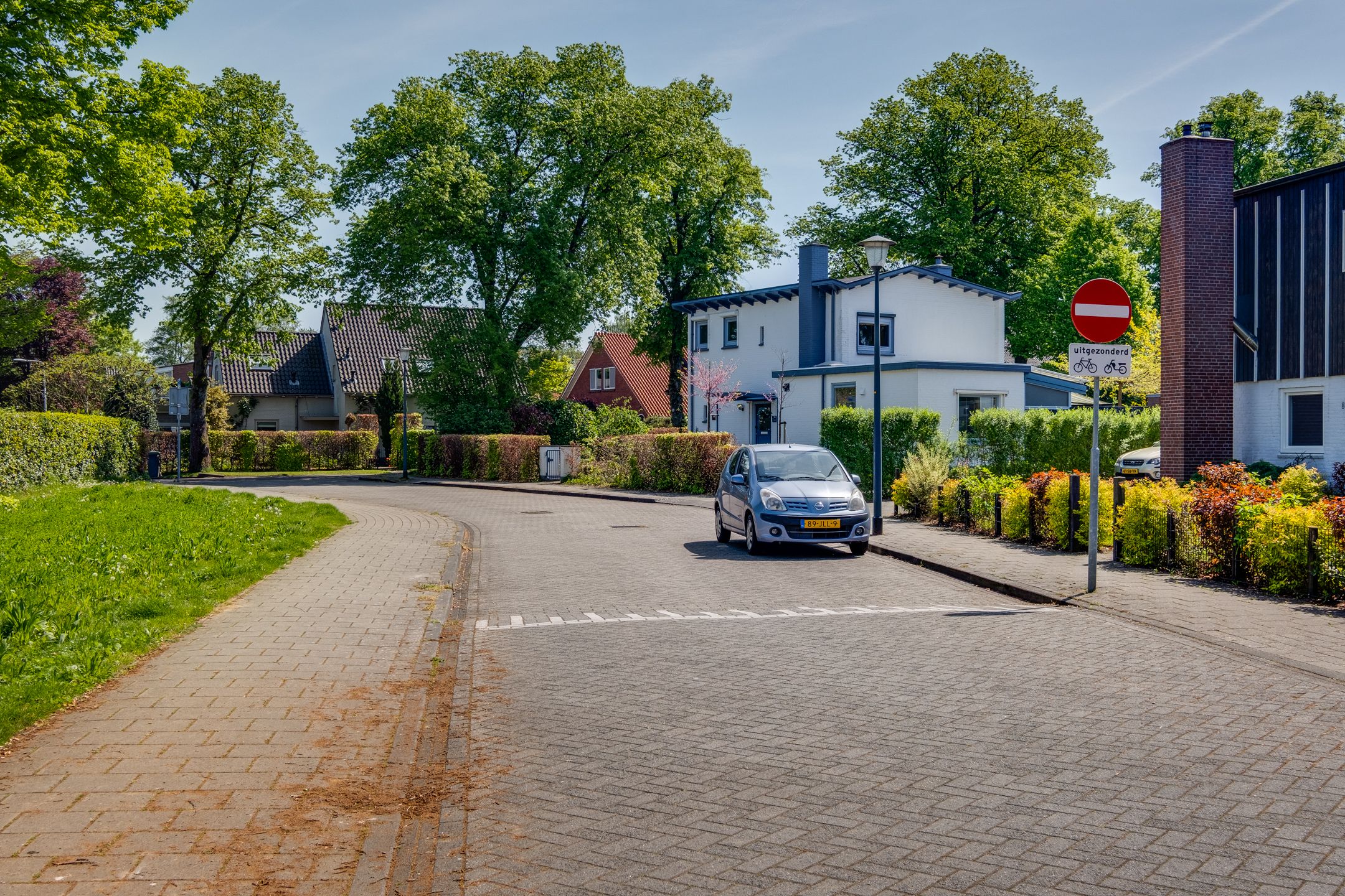 Foto 30 van van Lutterveltplein 10