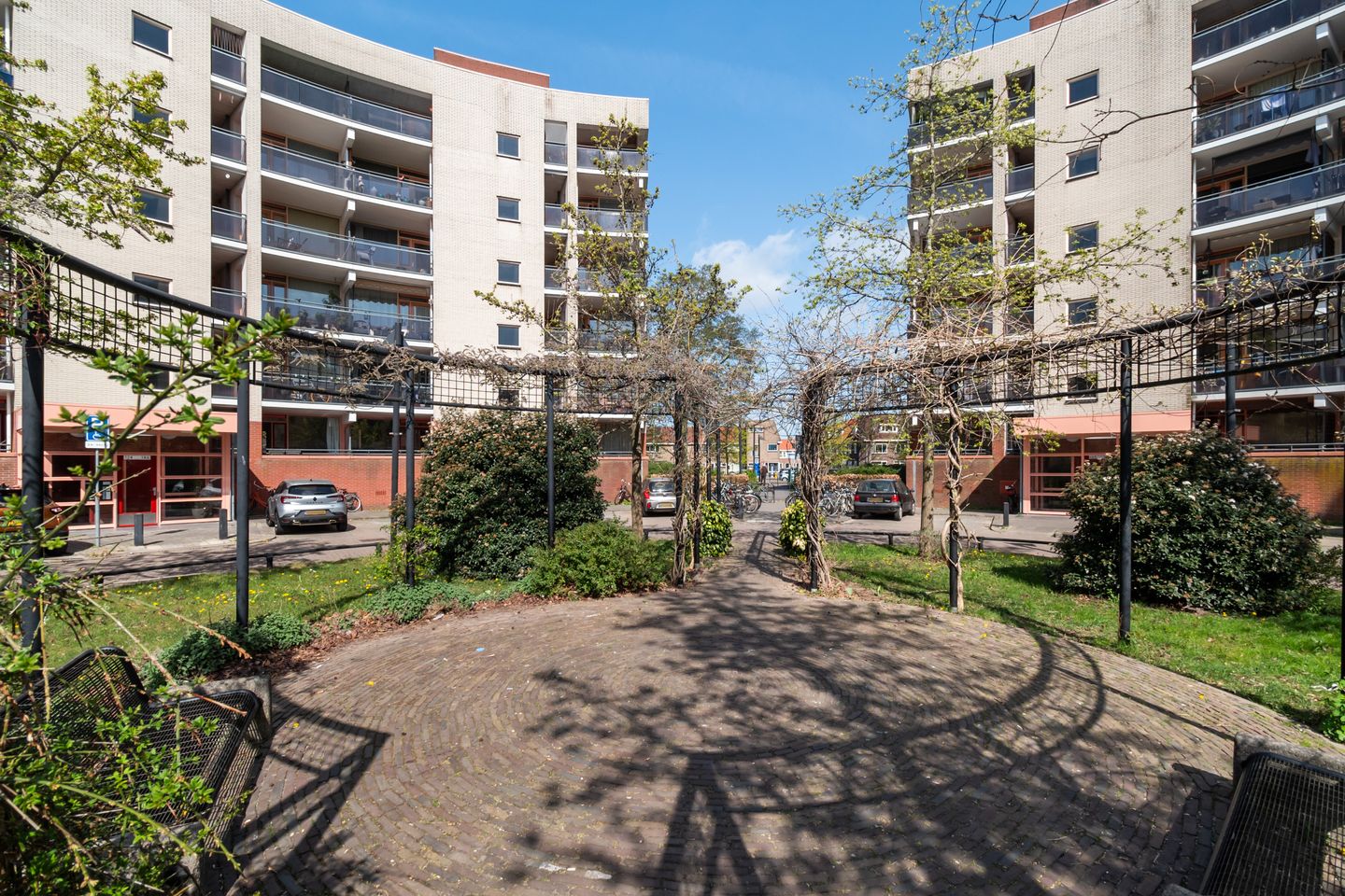 Photo 35 of Plantage 147