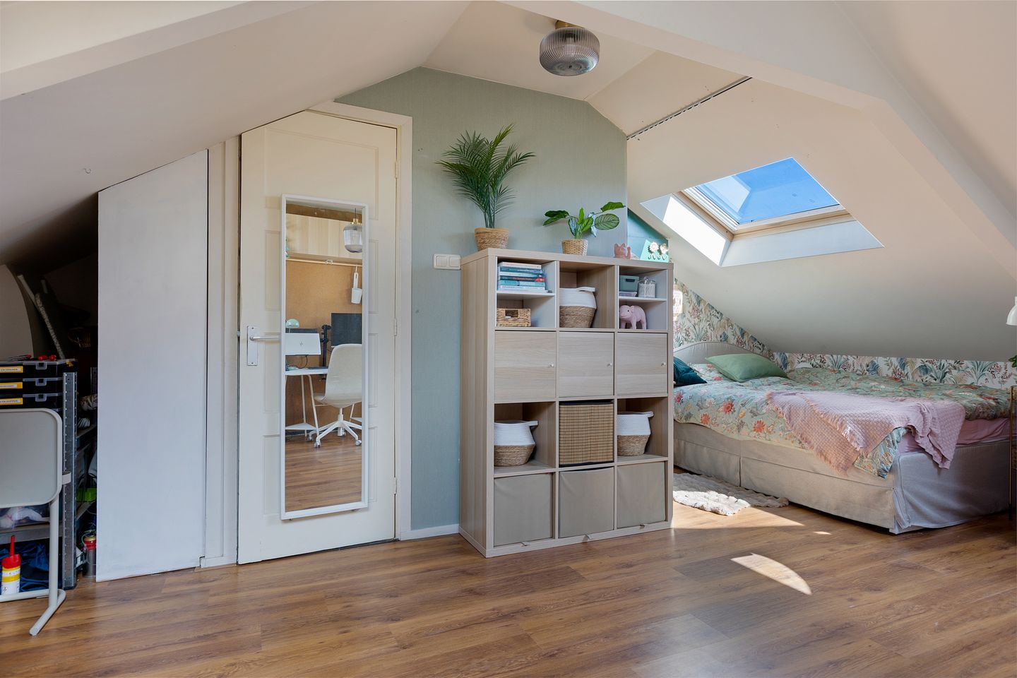 Photo 25 of Johan de Wittlaan 259-2