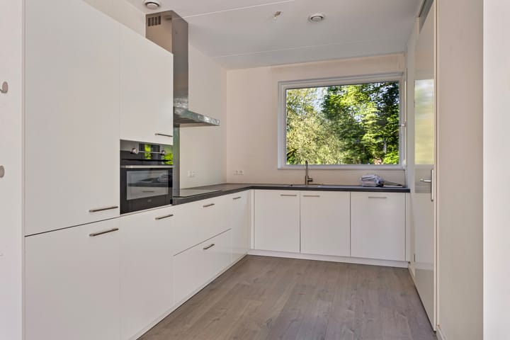 Photo 3 of Asterstraat 12