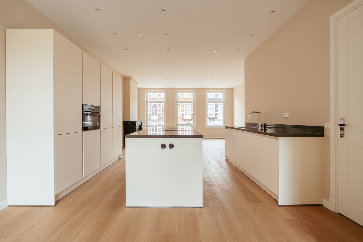 Foto 5 van Weteringschans 203