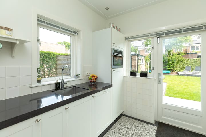 Foto 10 van Frederik van Eedenlaan 26