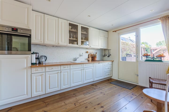 Foto 3 van Sarsvenstraat 4