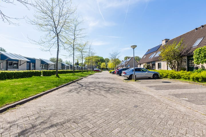 Foto 22 van Sarsvenstraat 4