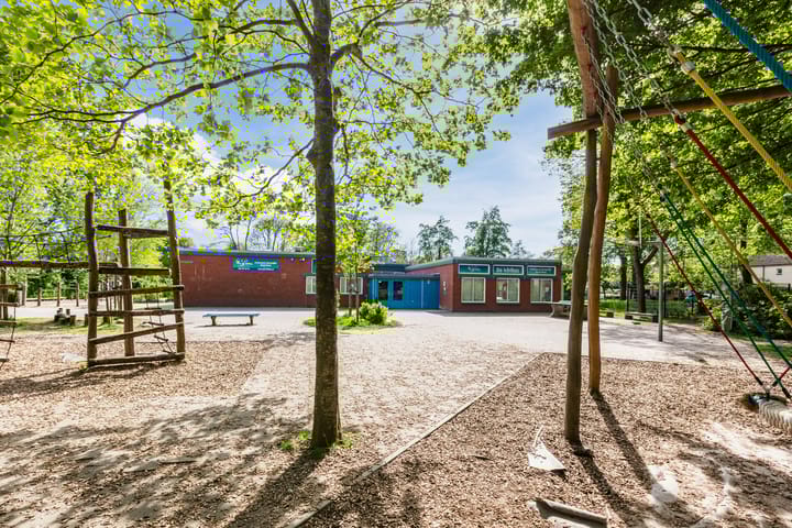 Foto 24 van Sarsvenstraat 4