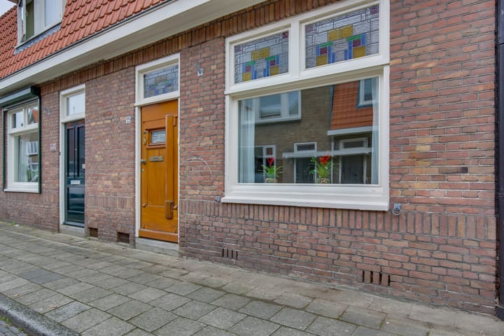 Foto 5 van Begoniastraat 35