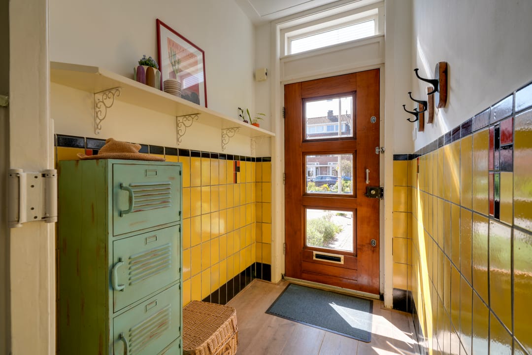 Photo 2 of Linnaeuslaan 34