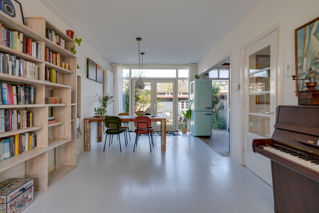 Photo 13 of Linnaeuslaan 34