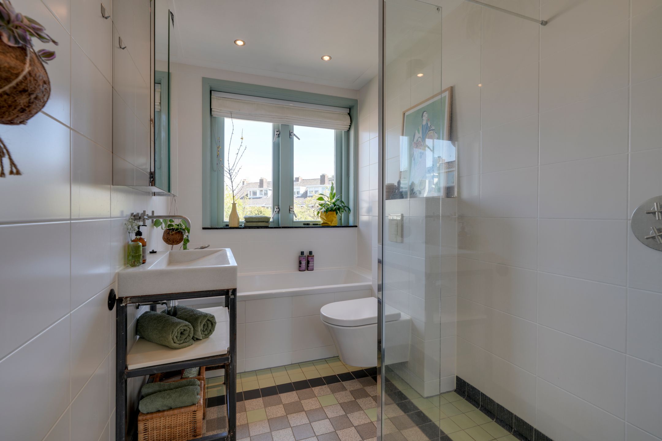 Photo 27 of Linnaeuslaan 34