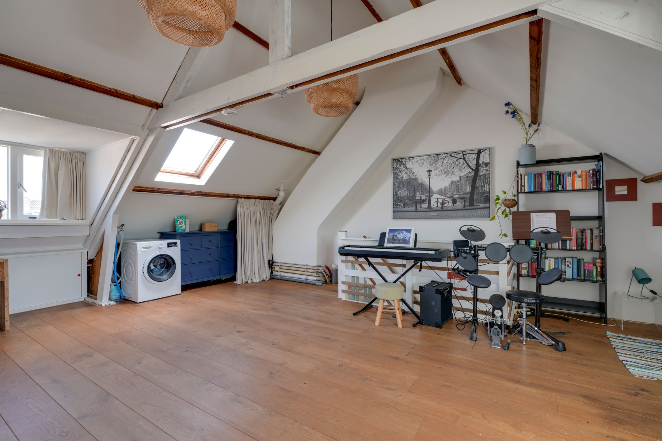 Photo 30 of Linnaeuslaan 34